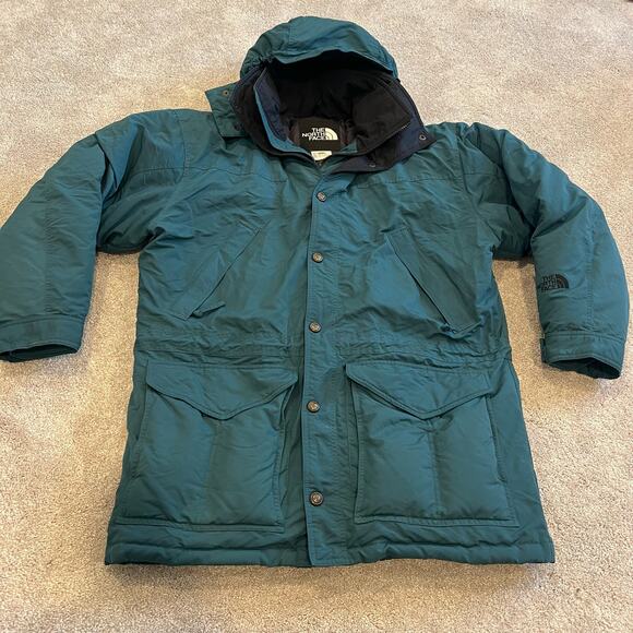 Vintage The North Face Men's Goosedown Puffer Jacket in Green with Hood Size M - Picture 9 of 11
